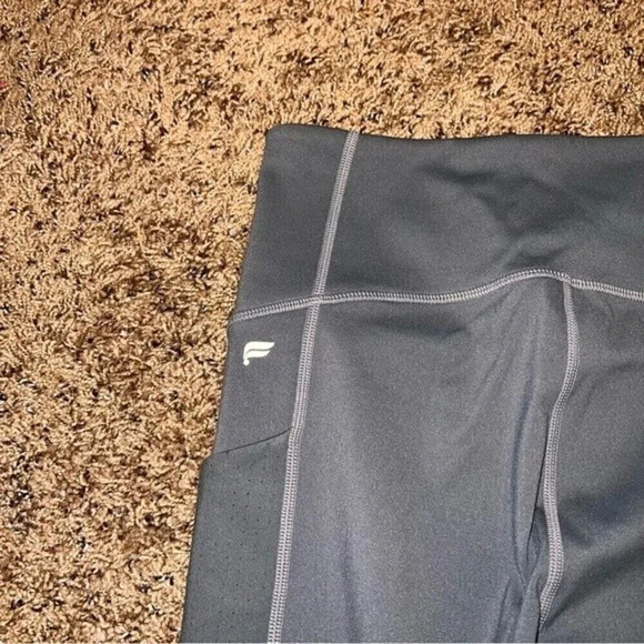 NWT Fabletics Motion365 Ultra High-Waisted Contrast Legging Size Small ❤️ - Picture 4 of 6
